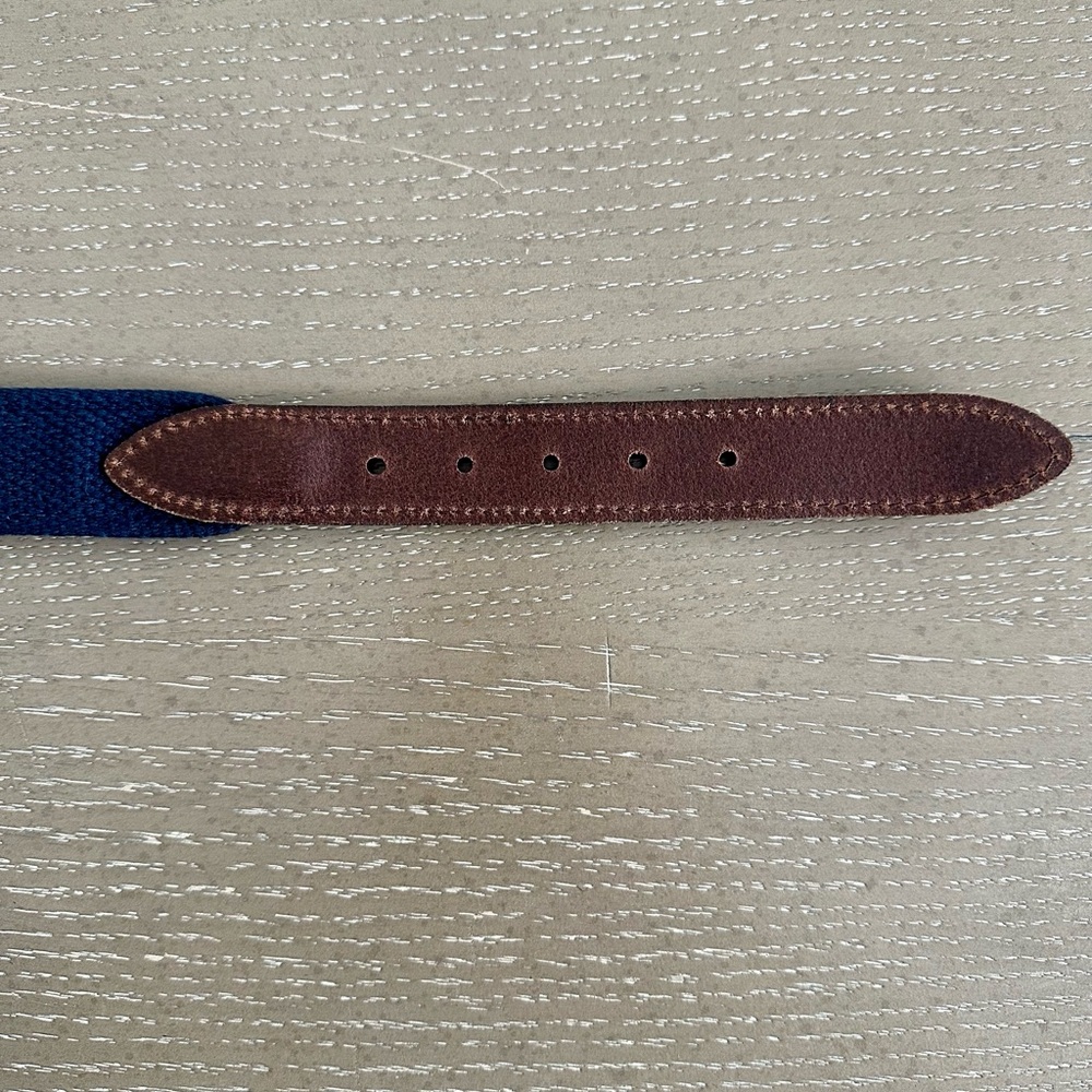 Vineyard Vines Boys Playful Easter Bunny Print Leather & Navy Belt • Size 28 - Picture 8 of 10